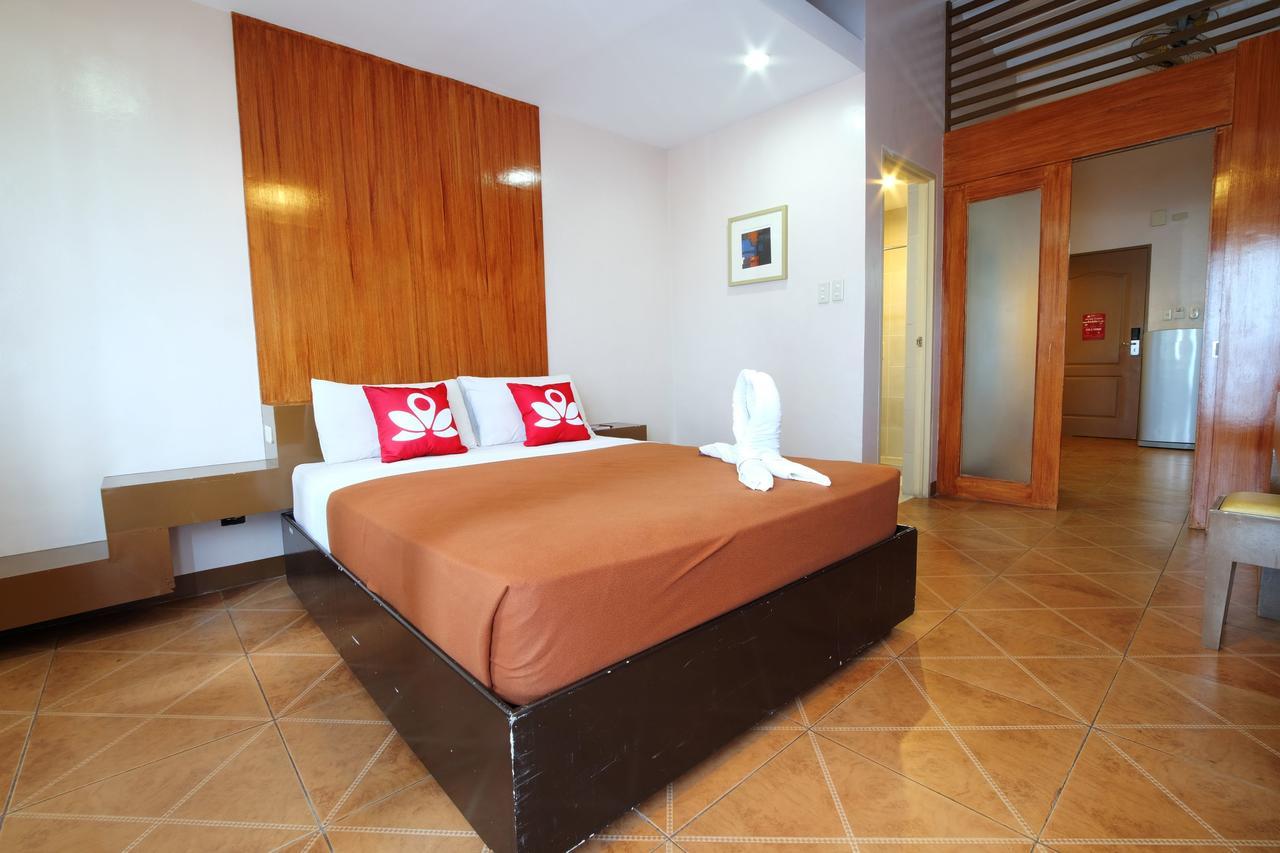 Zen Rooms Basic La Paz Макати Экстерьер фото