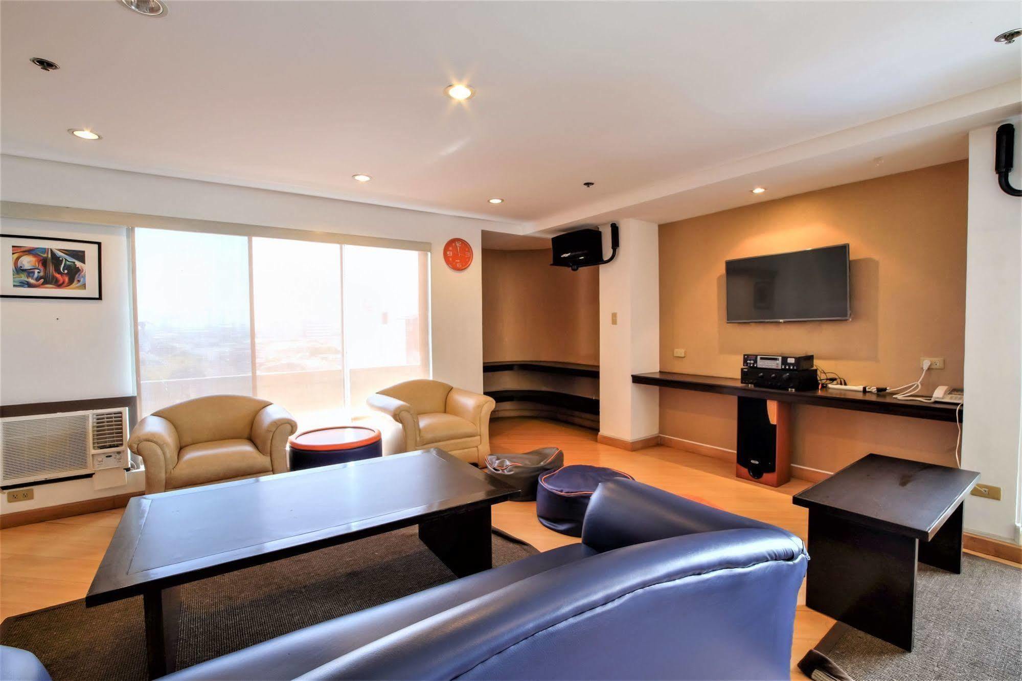 Zen Rooms Basic La Paz Макати Экстерьер фото
