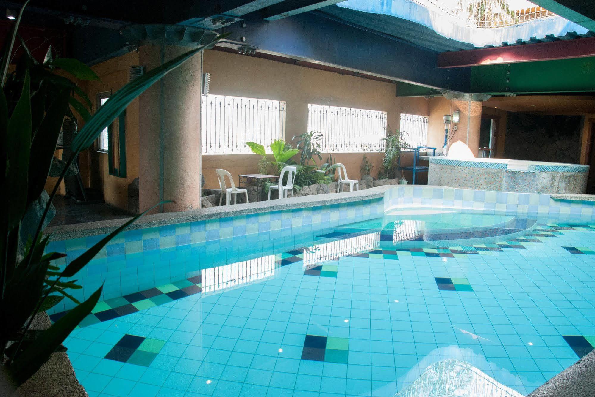 Zen Rooms Basic La Paz Макати Экстерьер фото