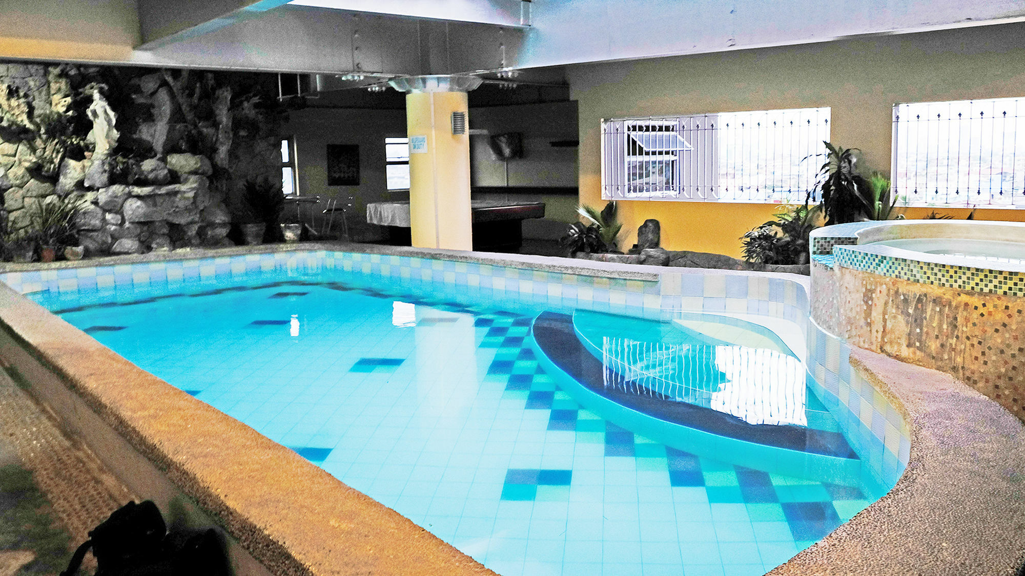 Zen Rooms Basic La Paz Макати Экстерьер фото